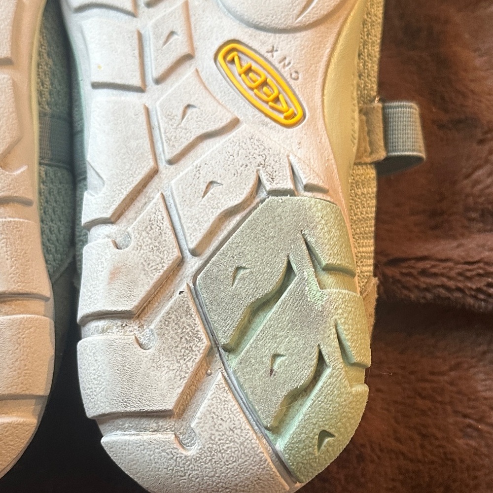 Keen Hush Knit Light Green Casual Mary Jane Shoes - Picture 10 of 14